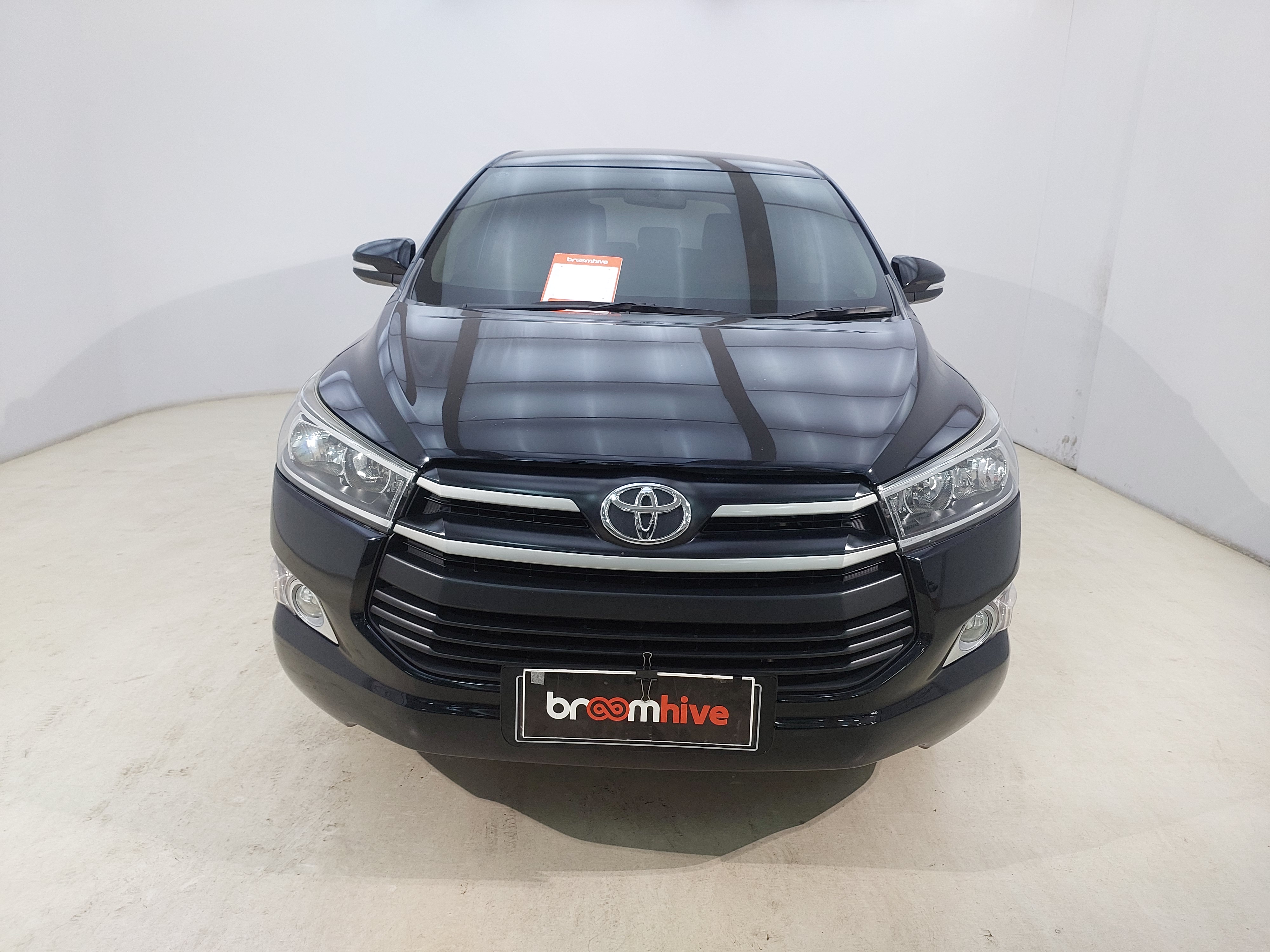 Toyota Kijang Innova 2.0 G Auto